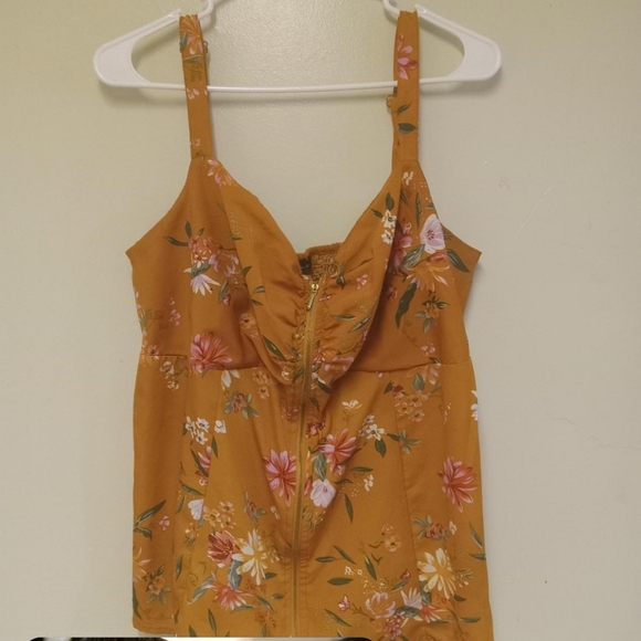 New Glory Boho Women's Gold Floral Zip Up Tank Top Size XL - Picture 3 of 8